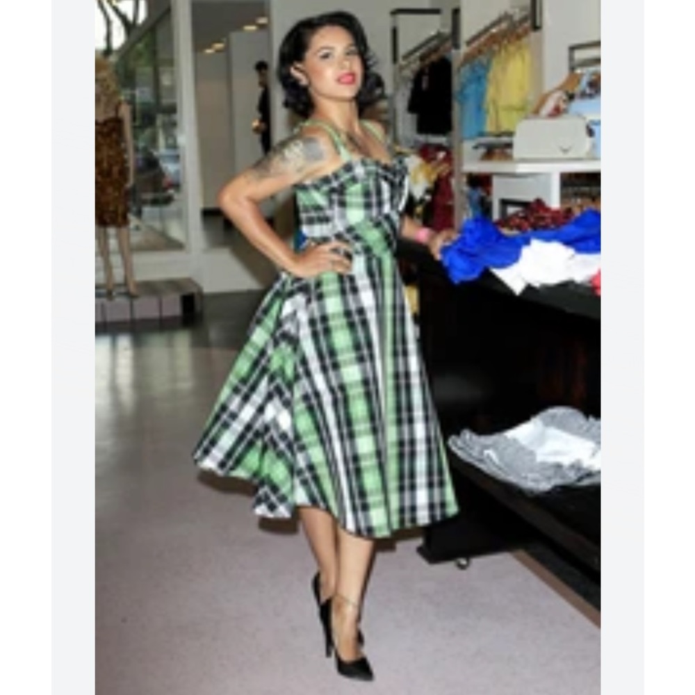 Pinup Girls Laura Byrnes Taffeta Green Plaid Dress New Size Small